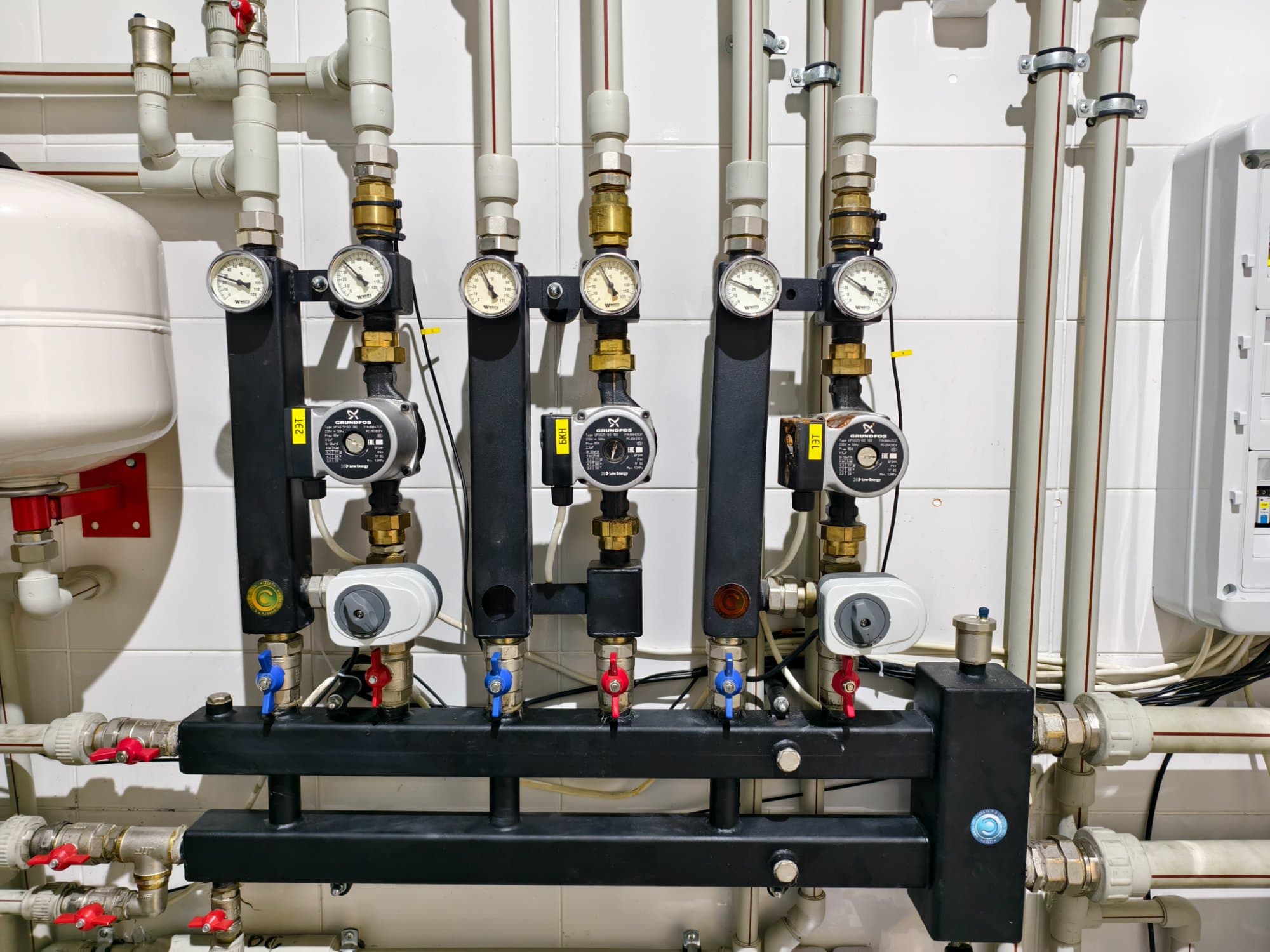 Насосные группы Grundfos